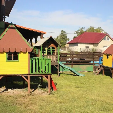 Pensjonat Grindul Lupilor *